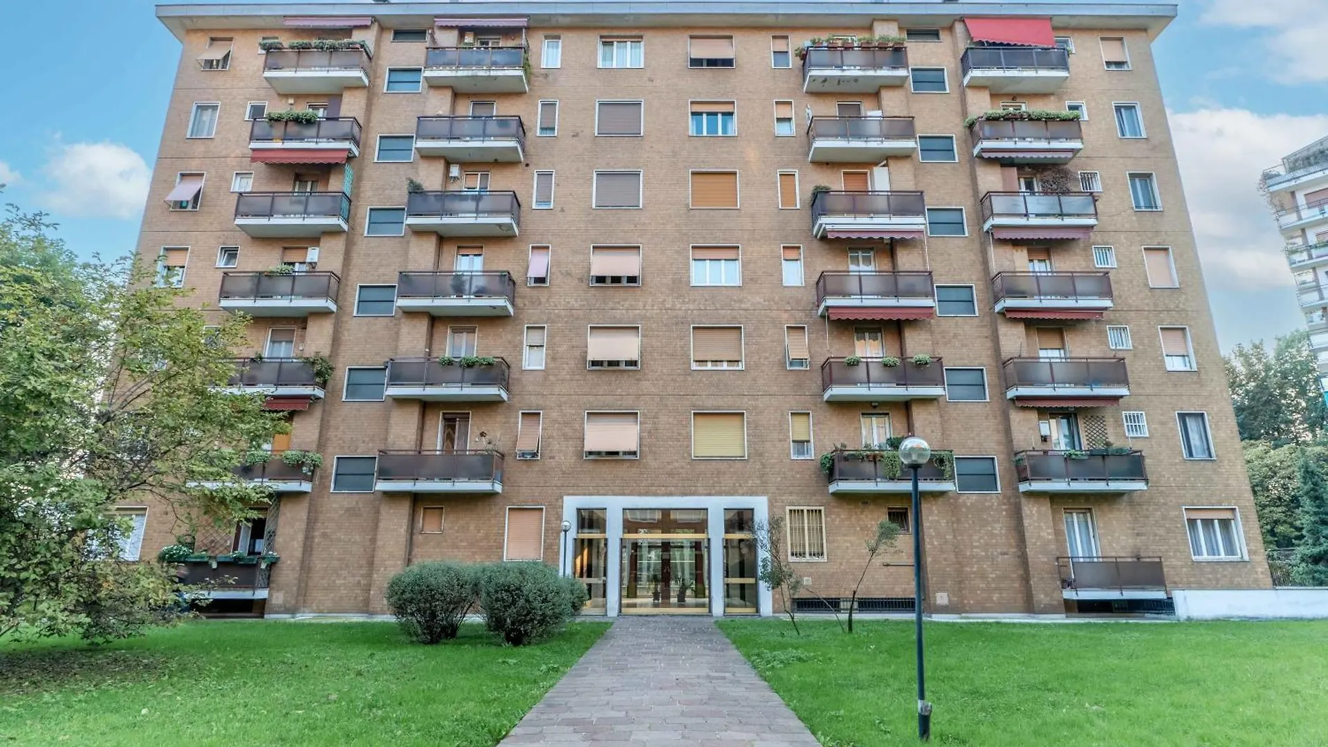 Green House San Siro M5 2 Camere Netflix Milan 0*,  Italy